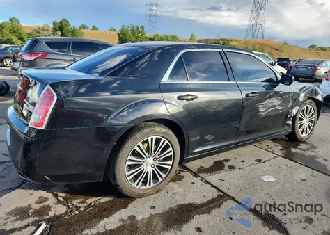 2013 Chrysler 300 S z USA, uszkodzony, nr VIN 2C3CCAGT3DH646505